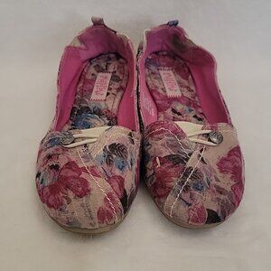 Mad Love Floral Flats Pink   Beige Blue Size 7